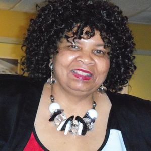 Meet your Posher, Joan